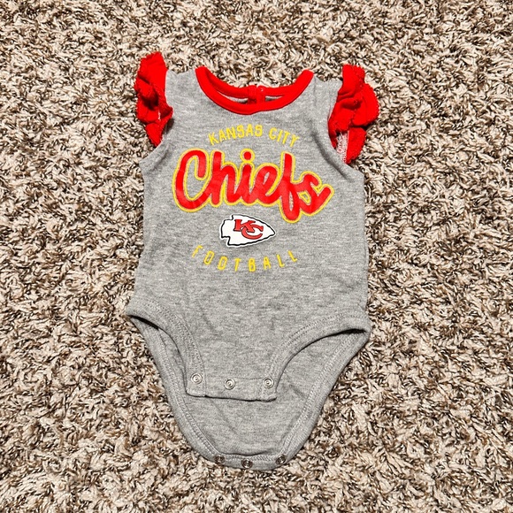 KC Chiefs Onsie and Overskirt - Picture 2 of 3